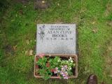 image of grave number 261684